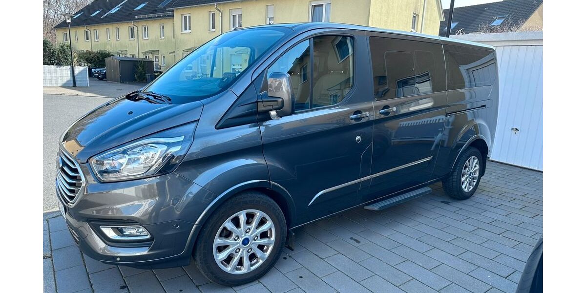 Ford Tourneo Custom 106.000 km 32.000 &euro; Frankfurt 65934