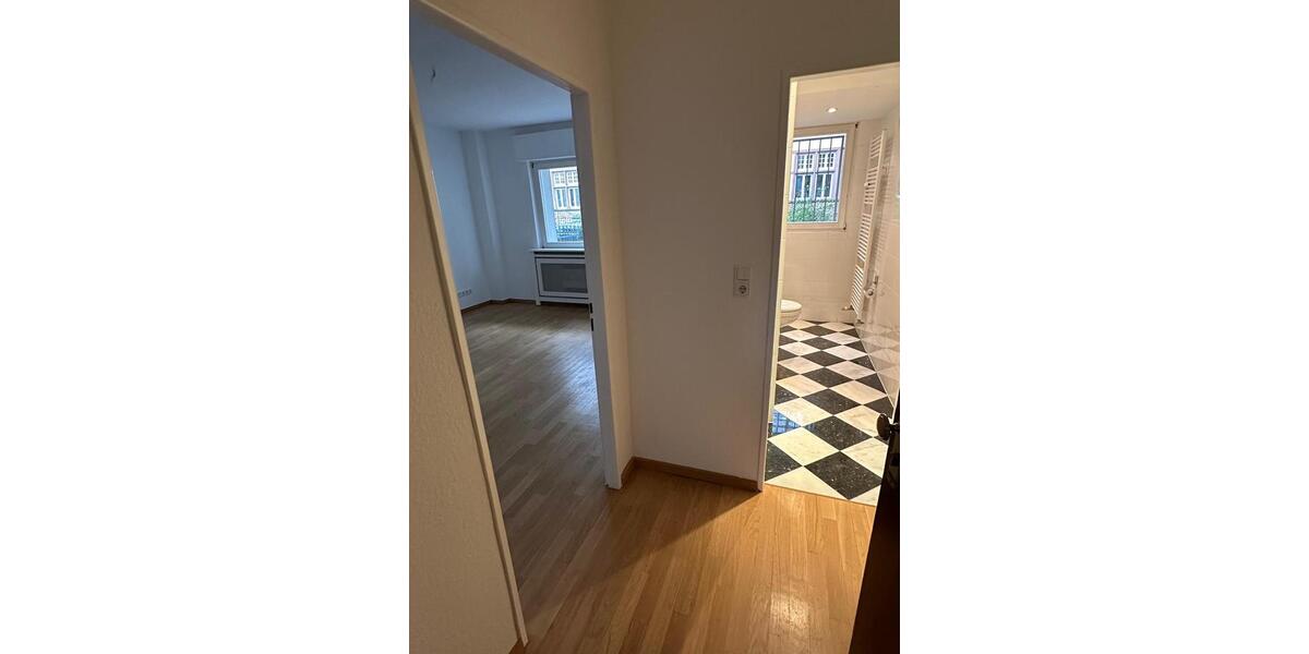 Etagenwohnung Frankfurt am Main Innenstadt 2 - 2 Zimmer, 48 m&sup2;, 1.250&euro; | Angebot:25827319