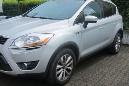 Ford Kuga 114.726 km 8.300 &euro; Aschaffenburg 63741