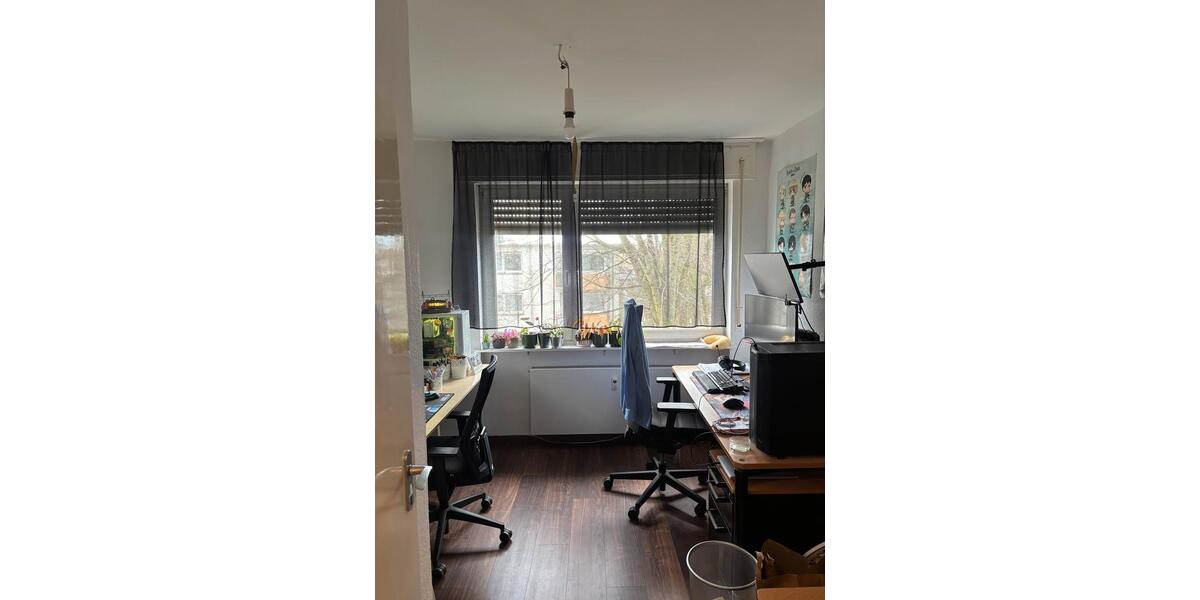 Etagenwohnung Frankfurt am Main Unterliederbach - 3 Zimmer, 75 m&sup2;, 1.375&euro; | Angebot:25853904