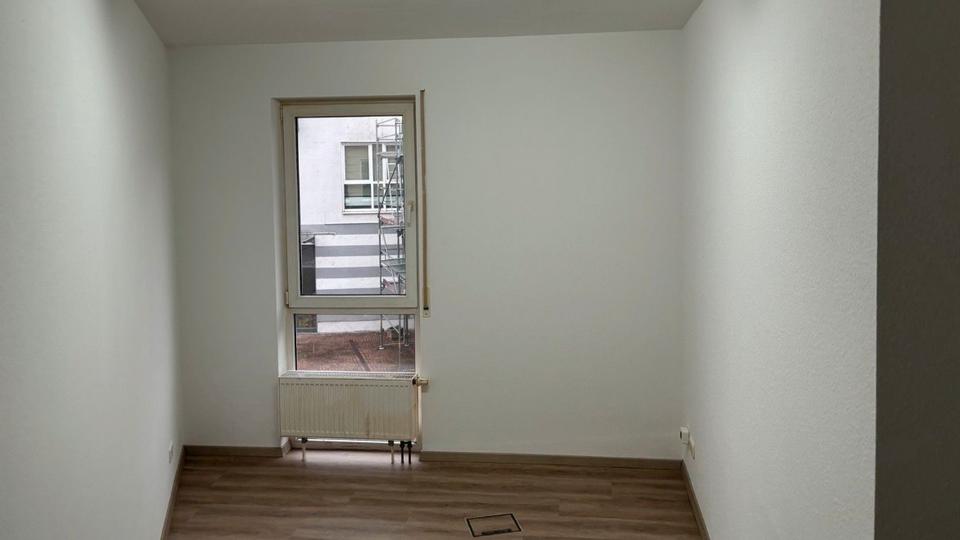 Etagenwohnung Büdingen - 5 Zimmer, 176 m&sup2;, 1.975&euro; | Angebot:25067101