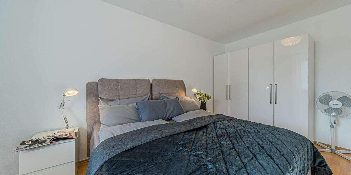 Etagenwohnung Frankfurt am Main Westend-Süd - 2 Zimmer, 66 m&sup2;, 2.595&euro; | Angebot:25661903
