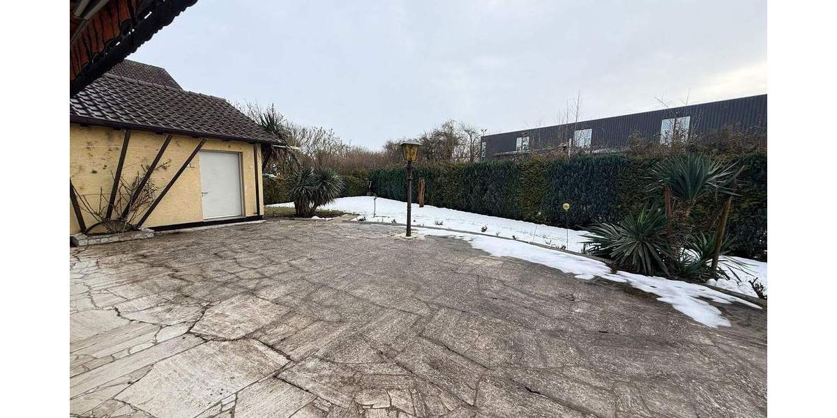 Mehrfamilienhaus, Wohnhaus Niederdorfelden - 8 Zimmer, 850.000&euro; | Angebot:25701227