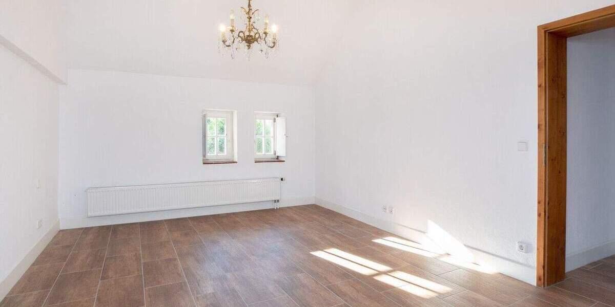 Einfamilienhaus Dietzenbach - 8 Zimmer, 404 m&sup2;, 1.100.000&euro; | Angebot:25689000