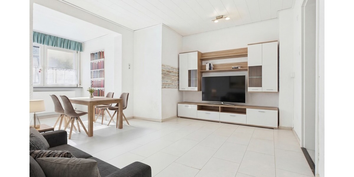 Doppelhaushälfte mit Garten und Nebengebäude – flexibel nutzbar für Familien - Doppelhaushälfte Rodgau | Angebot:25853370