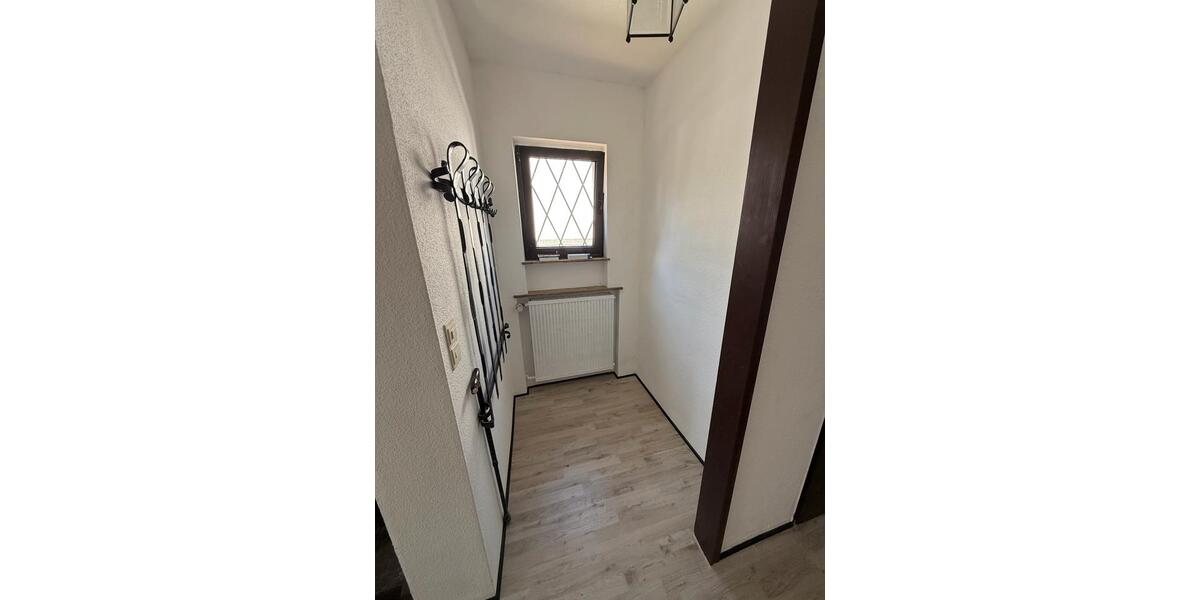 Doppelhaushälfte Neu-Isenburg Isenburg - 3 Zimmer, 110 m&sup2;, 2.200&euro; | Angebot:25924202