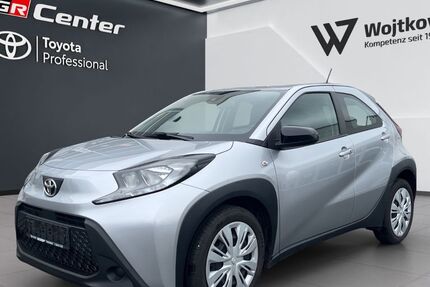 Toyota Aygo (X) 29.200 km 14.490 &euro; Friedberg 61169