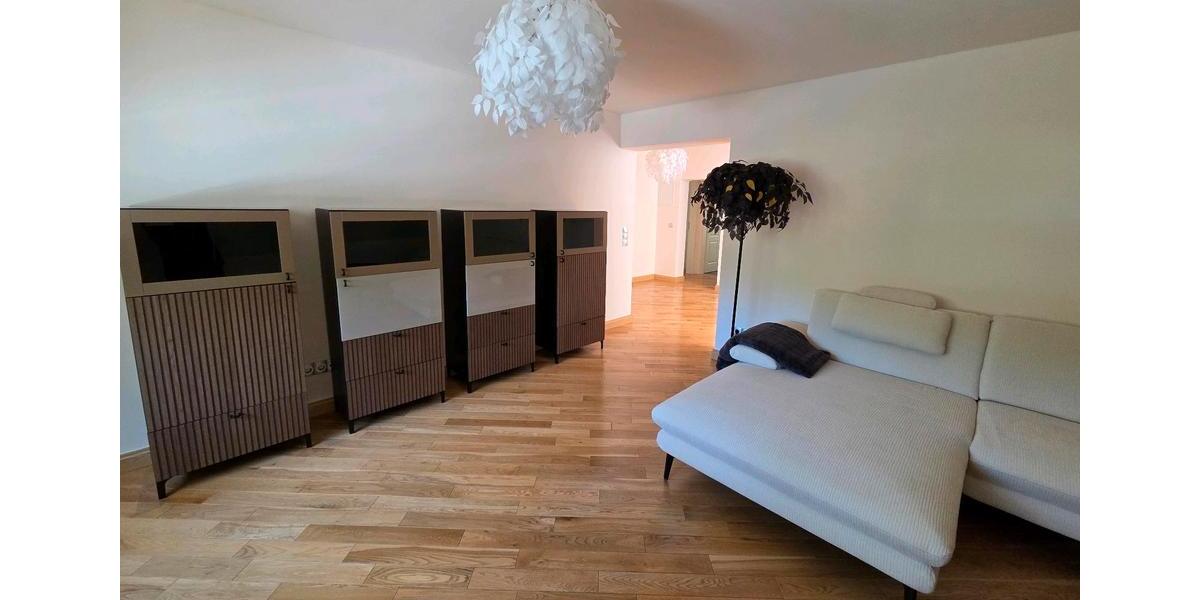 Etagenwohnung Neu-Isenburg Isenburg - 3 Zimmer, 75 m&sup2;, 1.900&euro; | Angebot:25881439