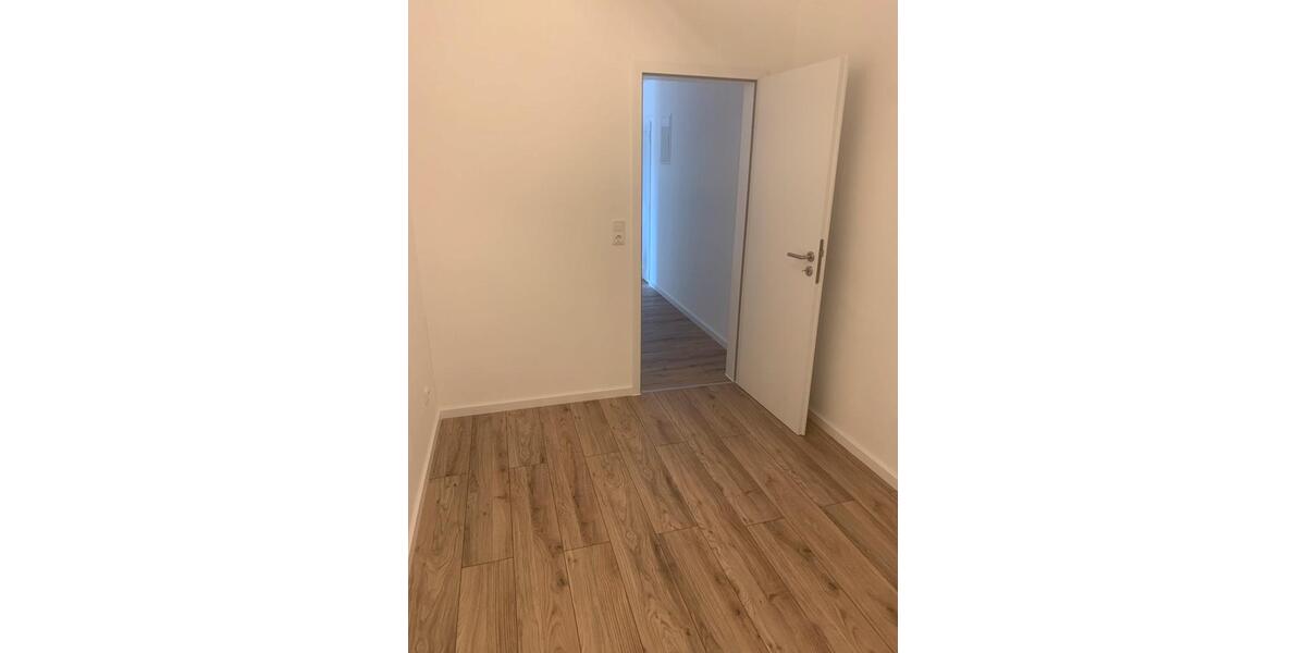 Etagenwohnung Dreieich - 3 Zimmer, 60 m&sup2;, 900&euro; | Angebot:25906720