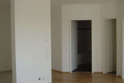 Wohnung Frankfurt am Main Nord-Ost - 2 Zimmer, 65 m&sup2;, 1.210&euro; | Angebot:25880639