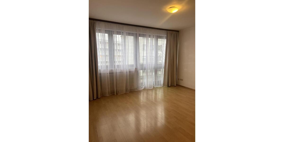 Etagenwohnung Frankfurt am Main Nordend West - 2 Zimmer, 70 m&sup2;, 1.470&euro; | Angebot:25268927