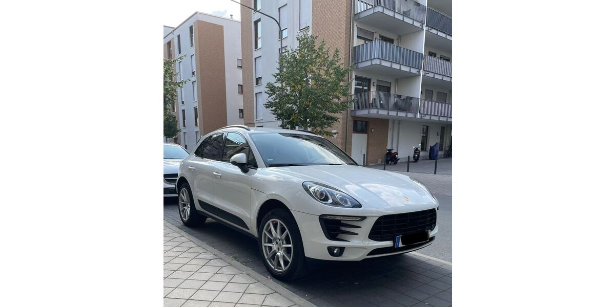 Porsche Macan 104.000 km 30.890 &euro; Frankfurt am Main 60326