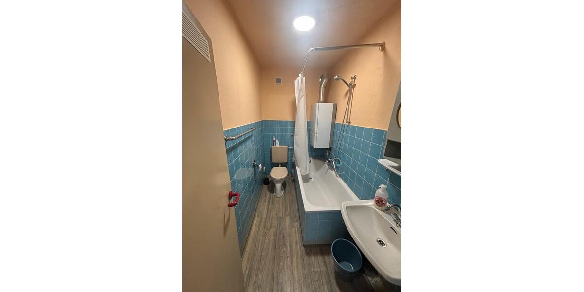 Etagenwohnung Frankfurt am Main Nord-Ost - 2 Zimmer, 65 m&sup2;, 1.950&euro; | Angebot:25950876