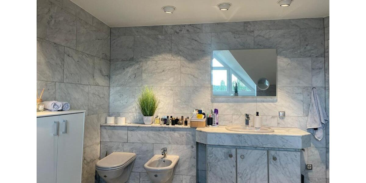 Maisonettenwohnung Offenbach am Main Buchrain - 3.5 Zimmer, 150 m&sup2;, 1.300&euro; | Angebot:25415140