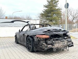 Porsche 991 Carrera Cabriolet PDK Garagenbrand 110.000 km 12.911 &euro; Hanau 63456