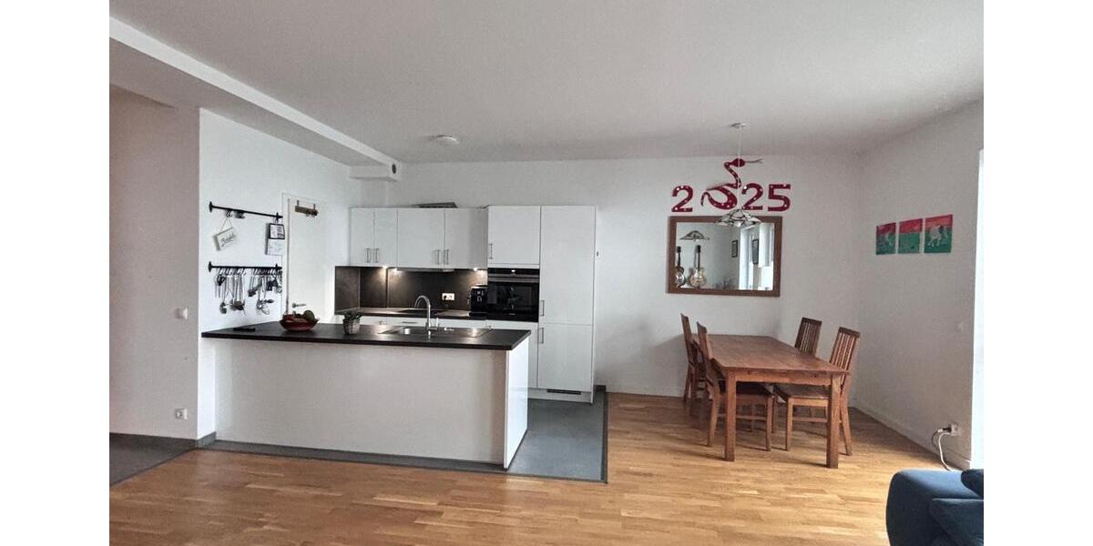 Erdgeschoßwohnung Aschaffenburg Österreicher Kolonie - 3 Zimmer, 150 m&sup2;, 1.600&euro; | Angebot:23398199