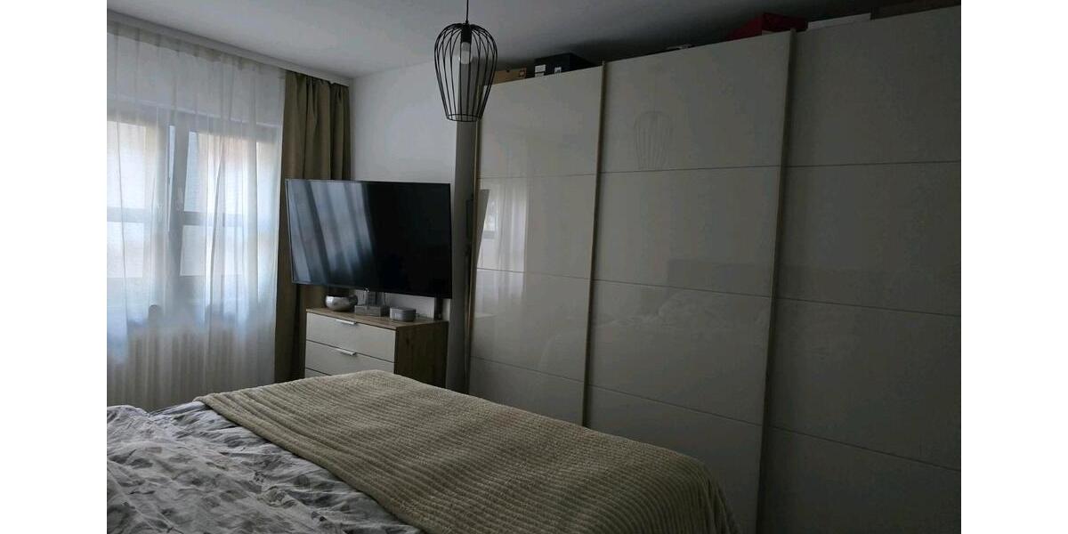 Erdgeschoßwohnung Hanau - 3 Zimmer, 83 m&sup2;, 1.950&euro; | Angebot:27628058