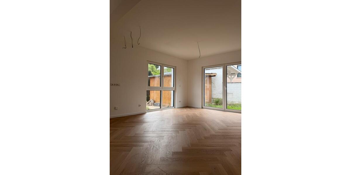 Erdgeschoßwohnung Großostheim - 4 Zimmer, 97 m&sup2;, 1.650&euro; | Angebot:26432485