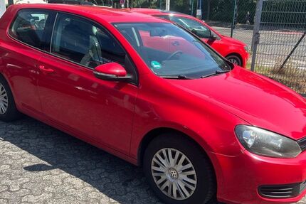 VW Golf 142.000 km 2.290 &euro; Hanau 63452