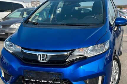 Honda Jazz 124.000 km 8.949 &euro; Dietzenbach 63128
