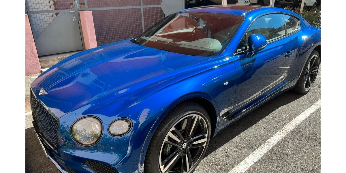 Bentley Continental GT 2.600 km 211.701 &euro; Kelsterbach 65451