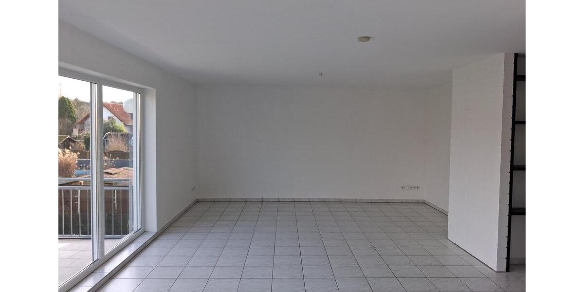 Etagenwohnung Neu-Isenburg Isenburg - 3.5 Zimmer, 150 m&sup2;, 1.700&euro; | Angebot:24219713