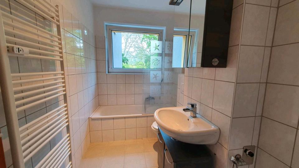 Etagenwohnung Dreieich - 3 Zimmer, 82 m&sup2;, 1.370&euro; | Angebot:25845127