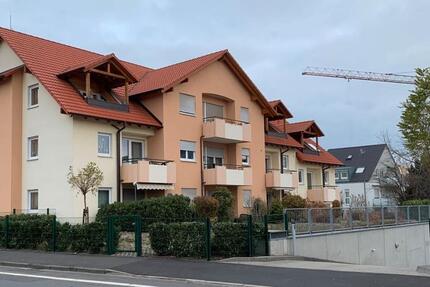Wohnung Aschaffenburg Damm - 3 Zimmer, 88 m&sup2;, 985&euro; | Angebot:27578936