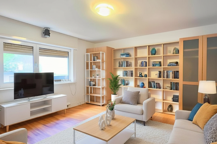 Haus Frankfurt am Main Rödelheim - 12 Zimmer, 322 m&sup2;, 1.299.000&euro; | Angebot:23756339