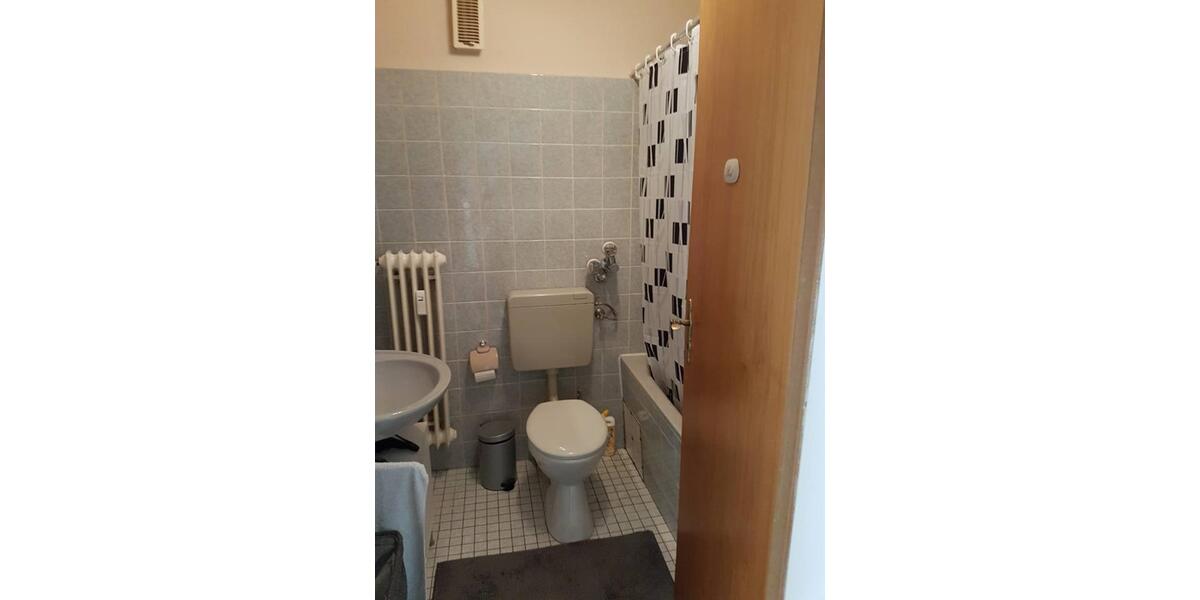 Hochparterre Neu-Isenburg Isenburg - 1 Zimmer, 29 m&sup2;, 600&euro; | Angebot:25326445