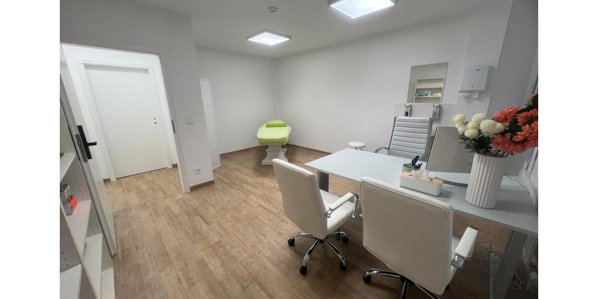 Gewerbeobjekt Bad Homburg vor der Höhe Berliner Siedlung/Gartenfeld - 15&euro; | Angebot:16919094