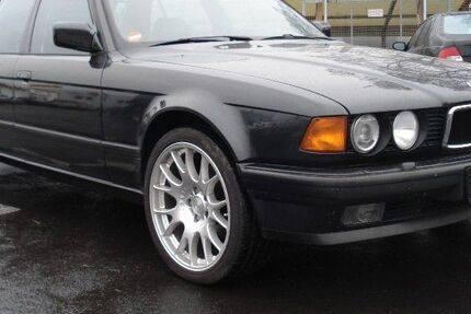 BMW 750 163.000 km 7.900 &euro; Rodenbach 63517