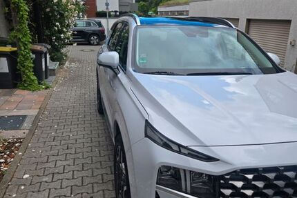 Hyundai SANTA FE 111.000 km 24.700 &euro; Frankfurt am Main 60598