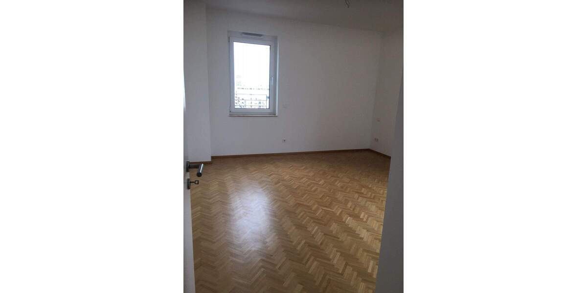 Etagenwohnung Frankfurt am Main Gallus - 2 Zimmer, 90 m&sup2;, 760.000&euro; | Angebot:25662405