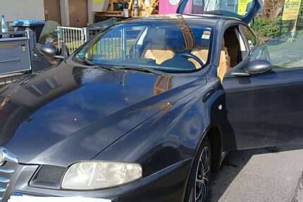 Alfa Romeo GT 151.522 km 2.500 &euro; Dreieich 63303