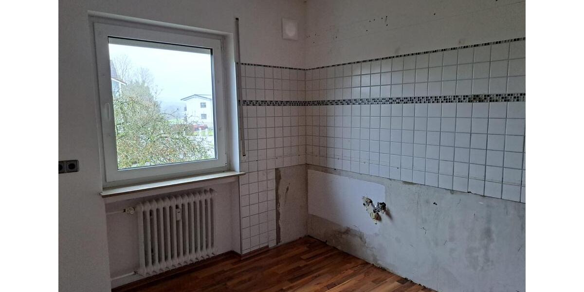 Etagenwohnung Friedrichsdorf - 3 Zimmer, 105 m&sup2;, 1.300&euro; | Angebot:25170172