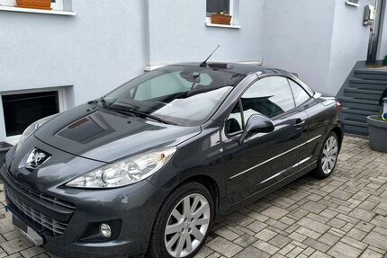 Peugeot 207 89.900 km 6.899 &euro; Gelnhausen 63571