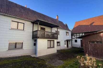 Haus Büdingen - 4 Zimmer, 135 m&sup2;, 180.000&euro; | Angebot:24220006