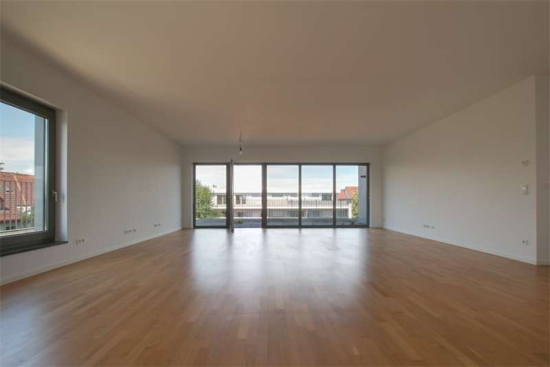 Etagenwohnung Bad Homburg Ober-Eschbach - 3 Zimmer, 152 m&sup2;, 2.350&euro; | Angebot:26980029