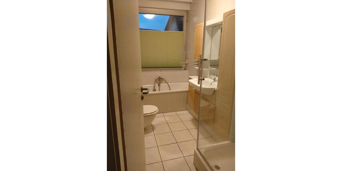 Etagenwohnung Frankfurt am Main Gallus - 2.5 Zimmer, 70 m&sup2;, 690&euro; | Angebot:25906710