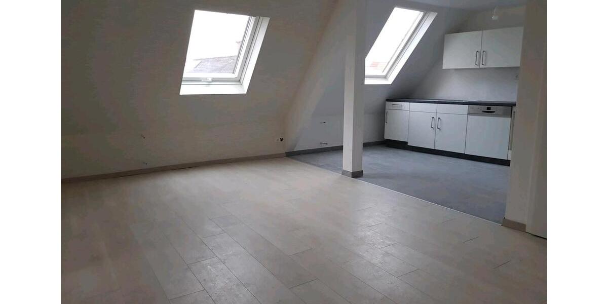 Dachgeschoßwohnung Geiselbach - 2 Zimmer, 46 m&sup2;, 539&euro; | Angebot:25451223