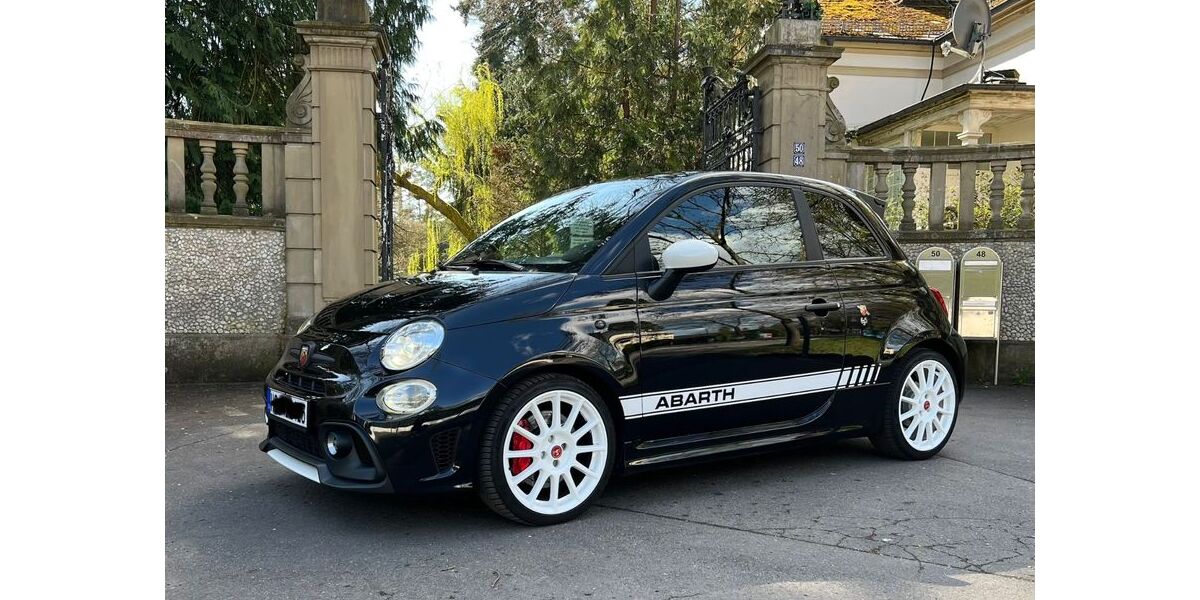 Abarth 695 63.200 km 21.250 &euro; Bad Homburg 61352