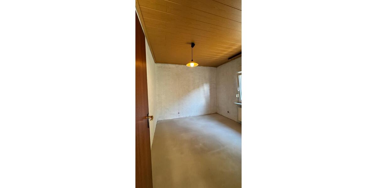 Erdgeschoßwohnung Limeshain - 4 Zimmer, 97 m&sup2;, 259.000&euro; | Angebot:24786437