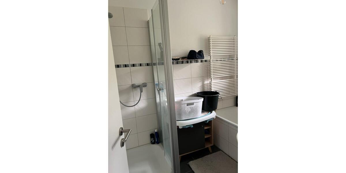 Etagenwohnung Aschaffenburg Damm - 4 Zimmer, 96 m&sup2;, 1.200&euro; | Angebot:26480069