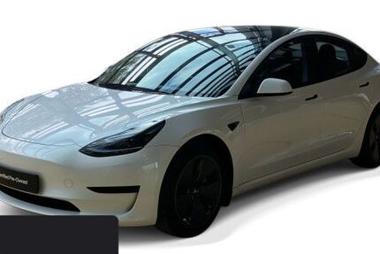 Tesla Model 3 49.547 km 29.700 &euro; Hanau 63457