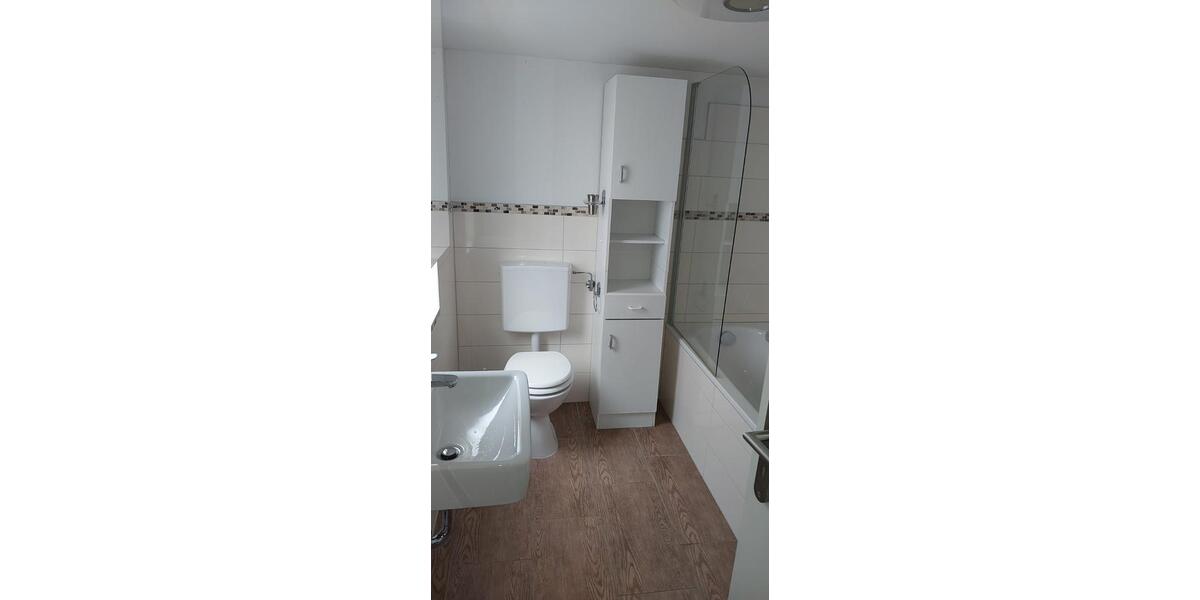 Etagenwohnung Babenhausen - 8 Zimmer, 65 m&sup2;, 136.000&euro; | Angebot:26136250