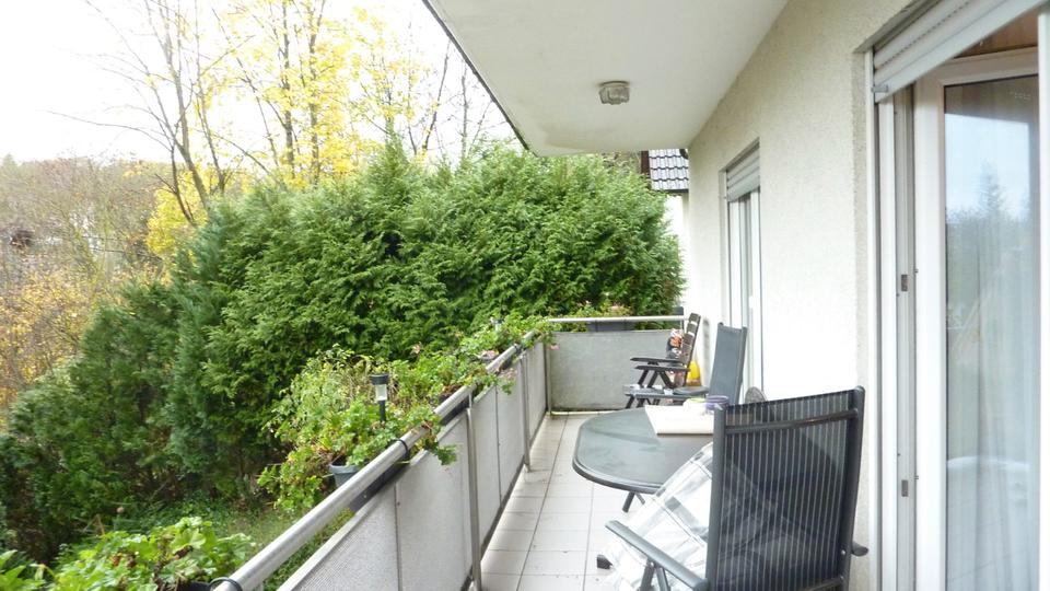 Etagenwohnung Aschaffenburg Damm - 4 Zimmer, 102 m&sup2;, 900&euro; | Angebot:26413579