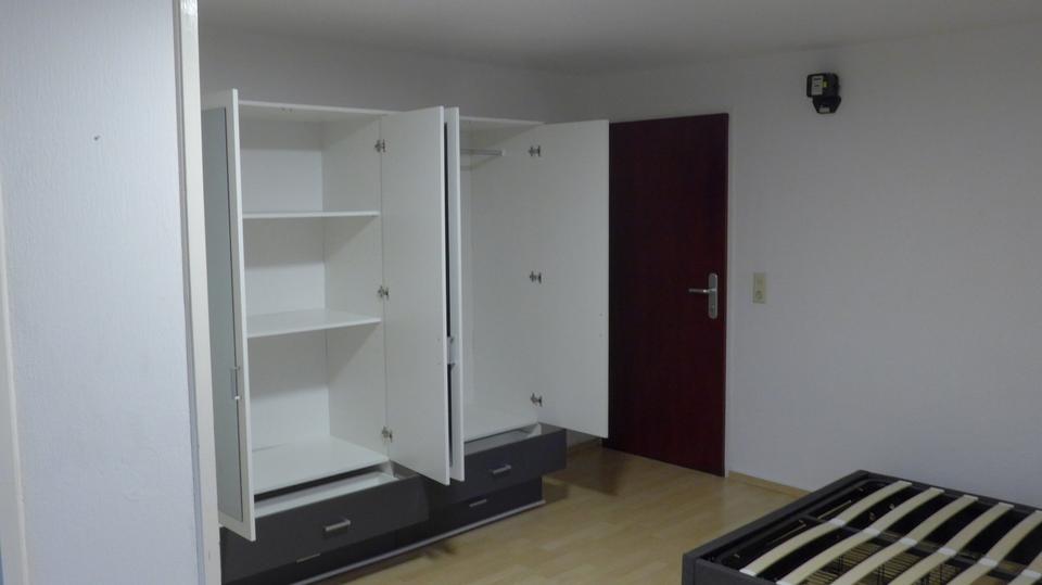 Etagenwohnung Frankfurt am Main Bergen-Enkheim - 1 Zimmer, 21 m&sup2;, 470&euro; | Angebot:25941668