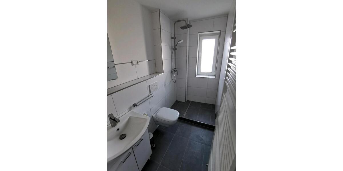 Etagenwohnung Frankfurt am Main West - 3 Zimmer, 76 m&sup2;, 1.158&euro; | Angebot:25940377