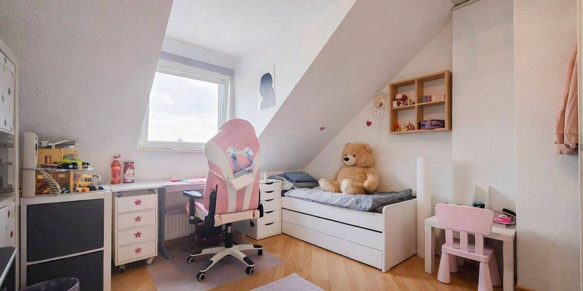 Etagenwohnung Bruchköbel Roßdorf - 4 Zimmer, 135 m&sup2;, 359.000&euro; | Angebot:26930102